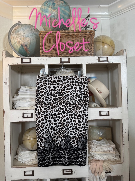 Dresses & Skirts - Leopard Print Pencil Skirt with Black Lace Trim - Women